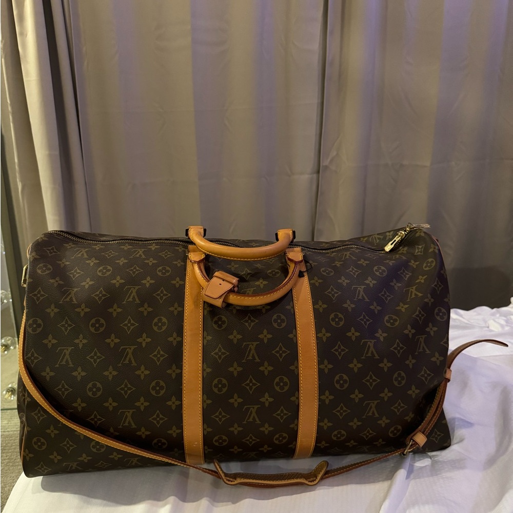 Louis Vuitton Keepall Bandoulière 60